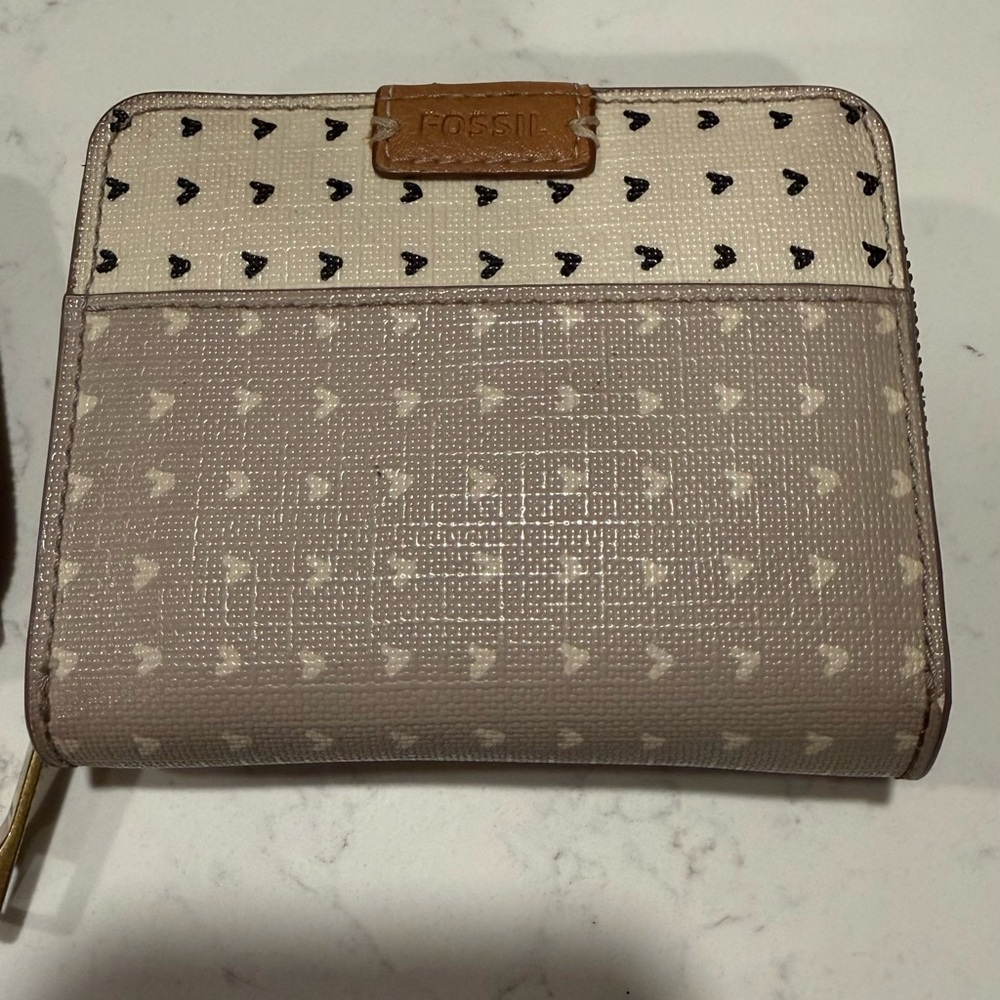 Fossil Wallets - image 2